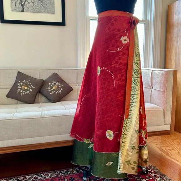 Indian Wrap-Around Double Layer Skirt - Picture 2 of 7